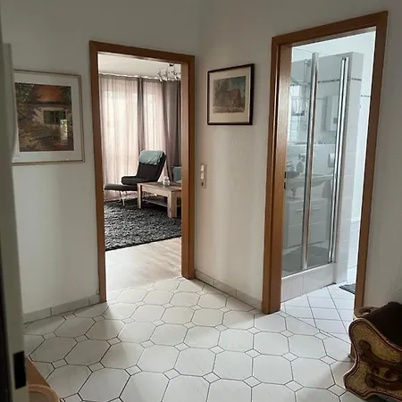 Number Four Apartment *
